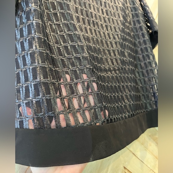 Banana Republic Women’s Mesh Square See Through Short Sleeve Top oversized boxy - Picture 2 of 5